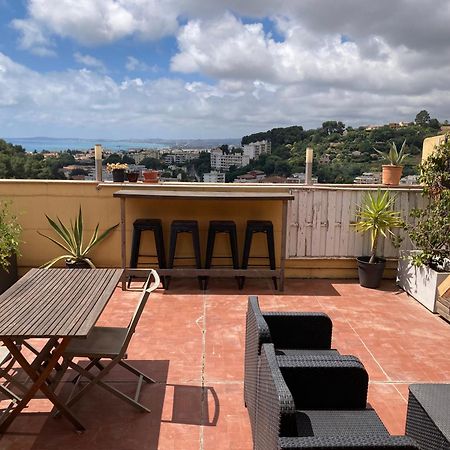 T2 Traversant Avec Une Grande Terrasse Et Piscine Cagnes-sur-Mer Exterior foto